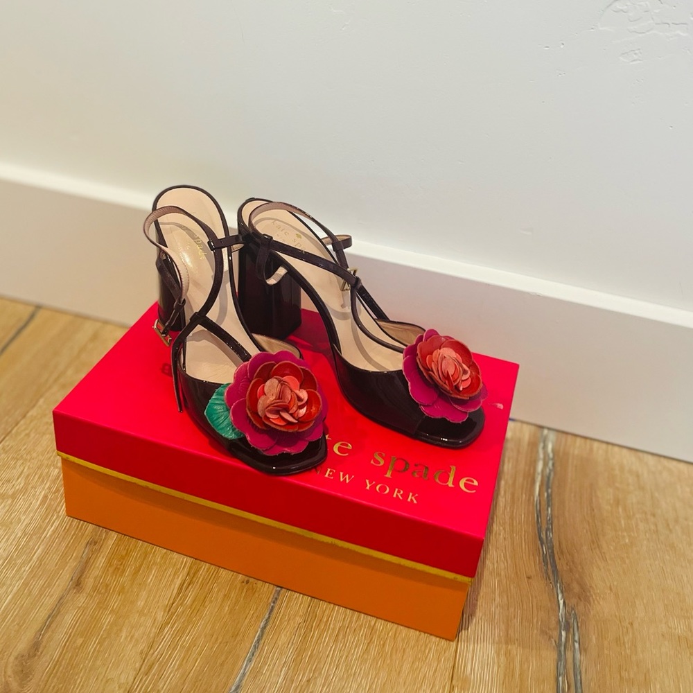 Kate Spade ♠️ Flower heels 👠